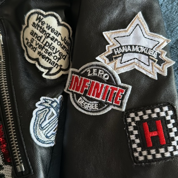 Black Faux Leather Hot & Delicious Jacket w/ Lots of Patches size Small - Picture 8 of 8